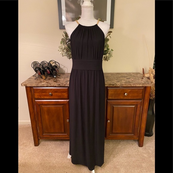 Dresses & Skirts - Ladies dress